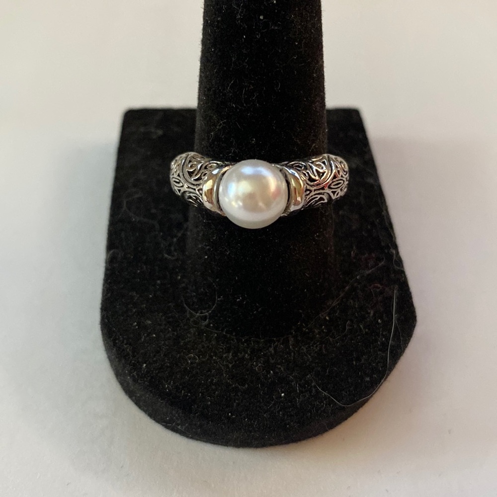 Silver Plated filigree Ring with Faux Pearl NWOT - Picture 3 of 5